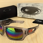 激安コピーオークリーサングラス089